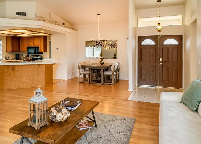 Western Horizon Home